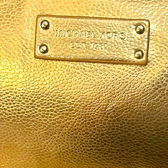 Michael Kors cosmetic bag - Picture 4 of 5